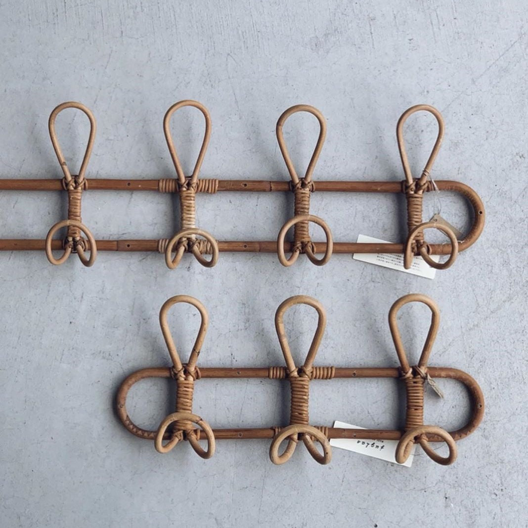 RATTAN WALL RACK