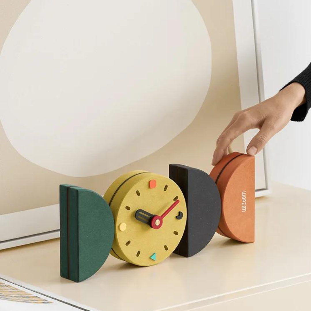 OPULENT DESK TIMEPIECE