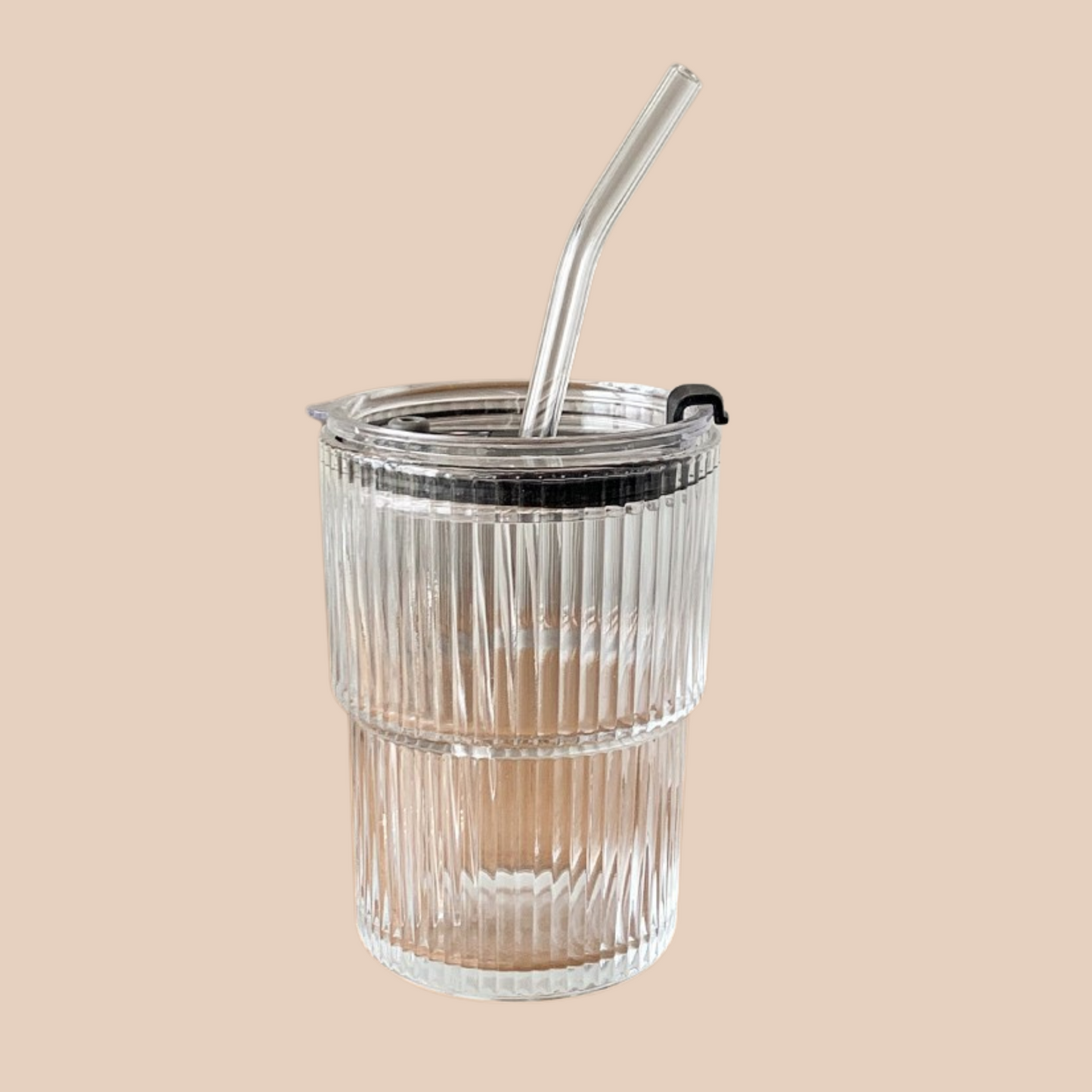 MUG WITH STRAW
