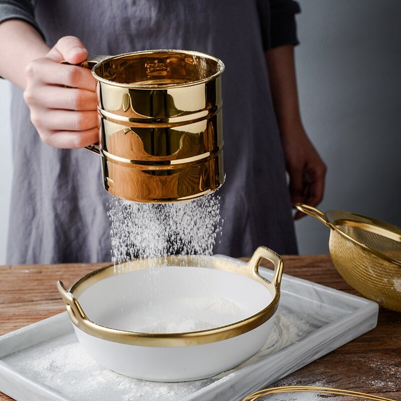 GOLDEN STAINLESS STEEL CAKE TOOLS