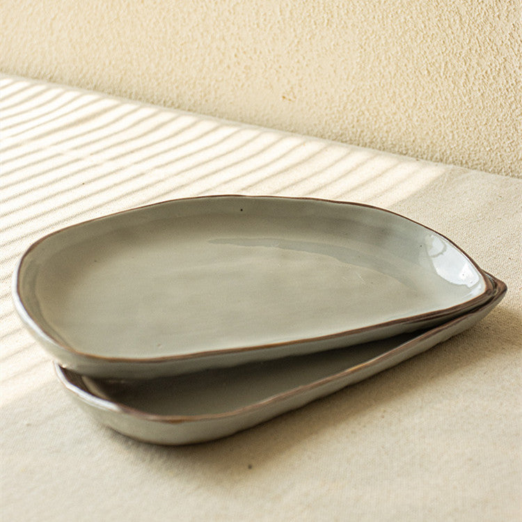 MINIMALIST CERAMIC PLATTER