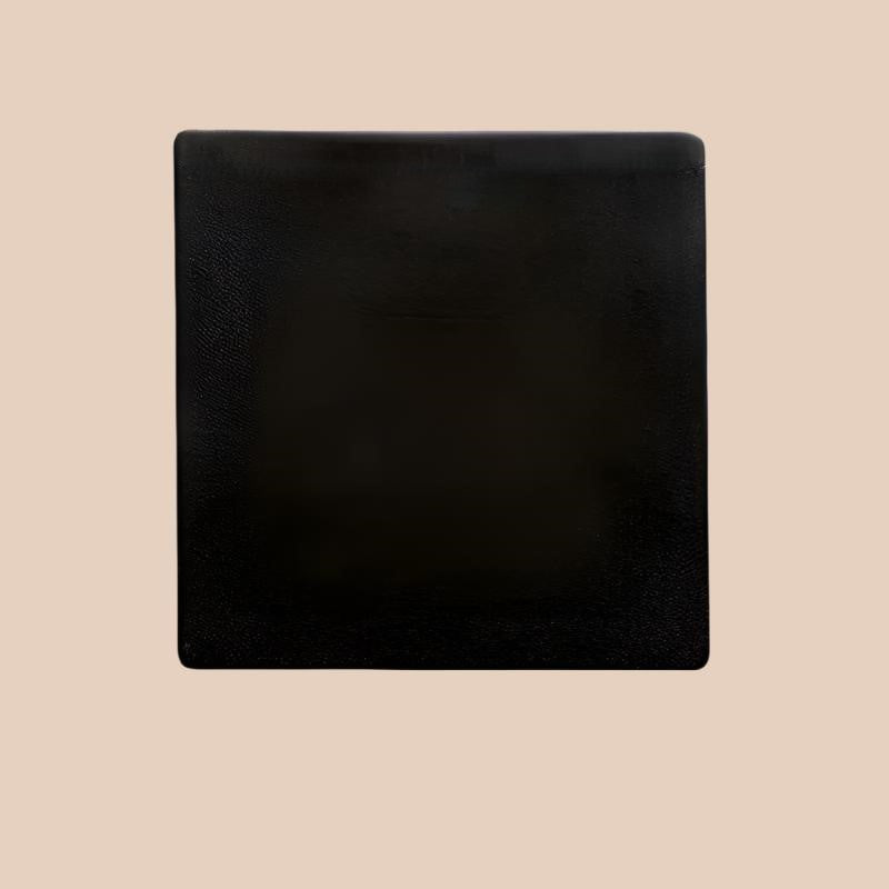 MATTE BLACK TABLEWARE