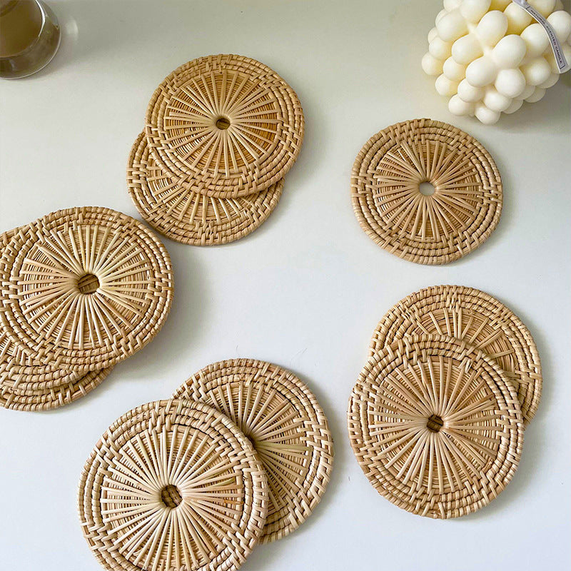 WOVEN RATTAN | CUPHOLDER