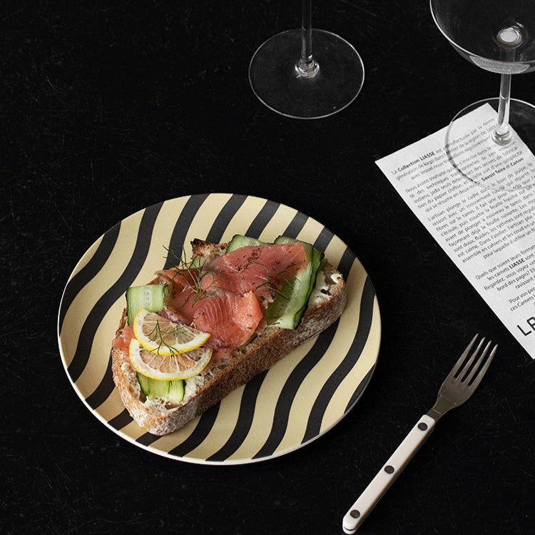MORE | MODERN MINIMALIST ECO PLATES