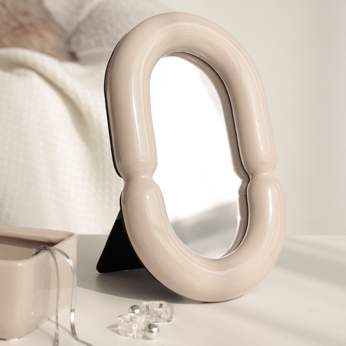 MACARON CHARM | CERAMIC DECORATIVE MIRROR