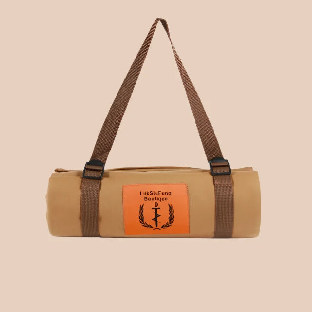 MOMO'S TALK | ALL-WEATHER CANVAS PICNIC MAT