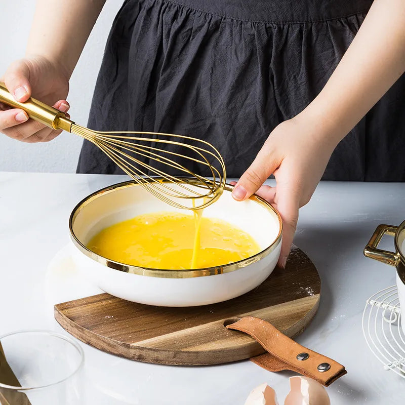 GOLDEN STAINLESS STEEL CAKE TOOLS