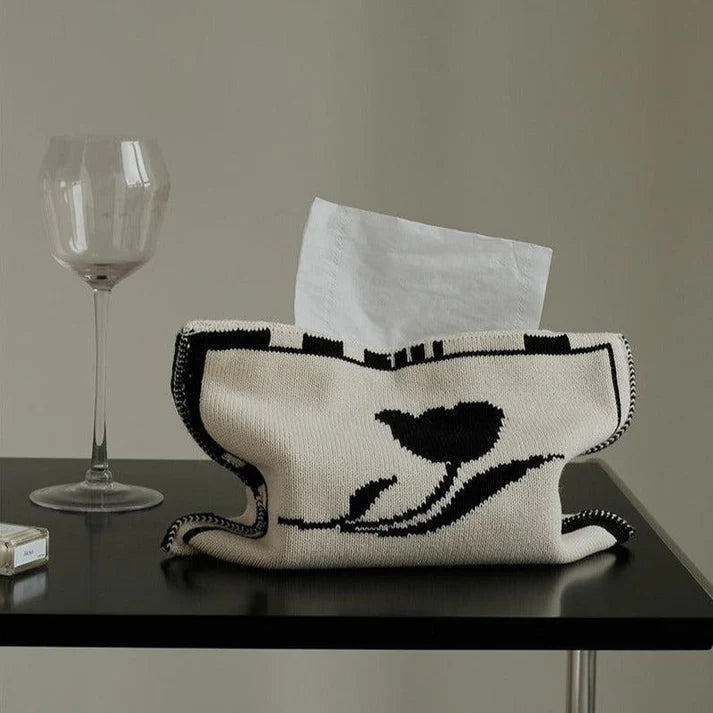 MOMO | TULIP KNITTED NAPKING HOLDER