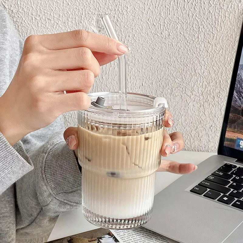 MUG WITH STRAW