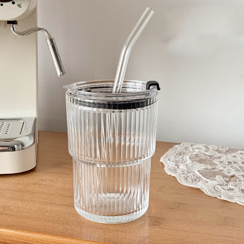 MUG WITH STRAW