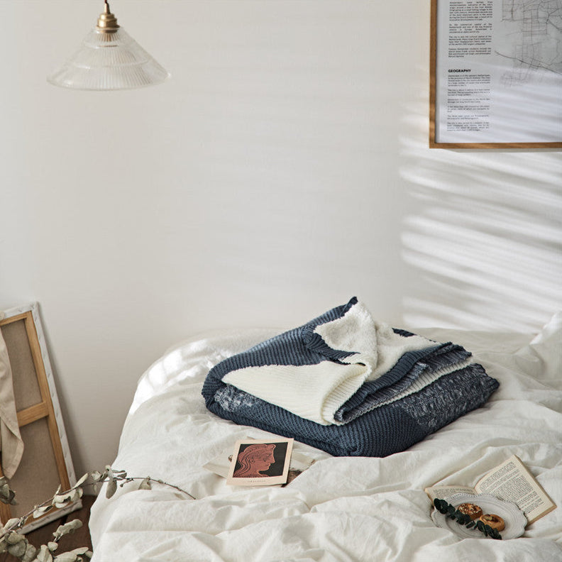 THICKENED KNIT WOOLEN BLANKET