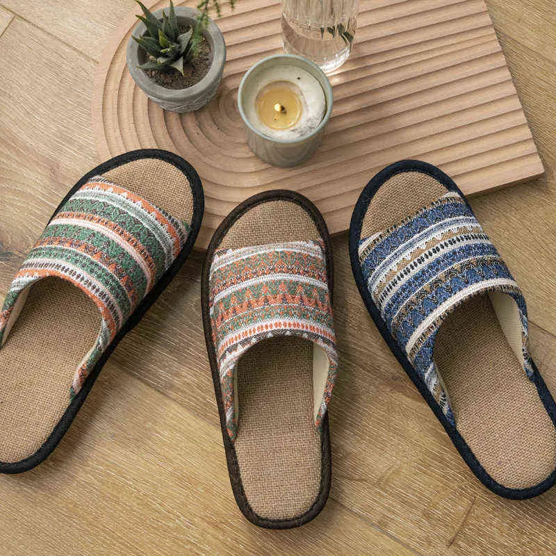 ARTISAN LINEN | TRIBAL-INSPIRED COMFORT FLIP-FLOPS