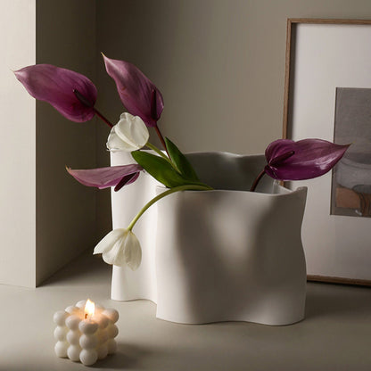 SCULPTED SERENITY VASE